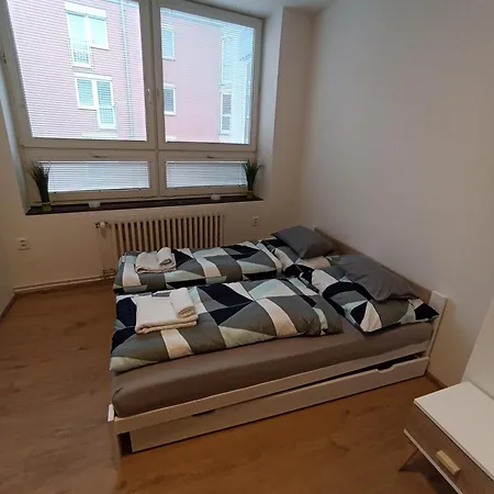Spirit Apartments Brno, With Parking Exterior photo