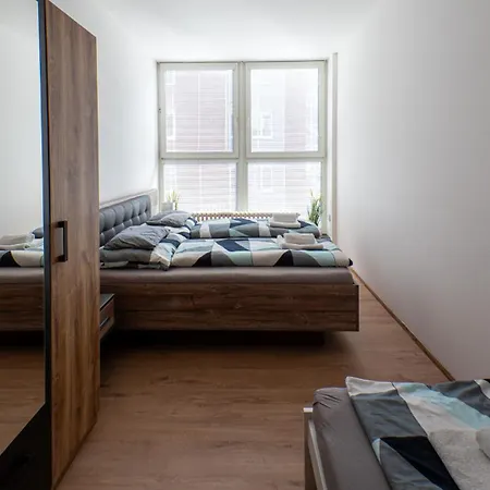 Spirit Apartments Brno, With Parking Exterior photo